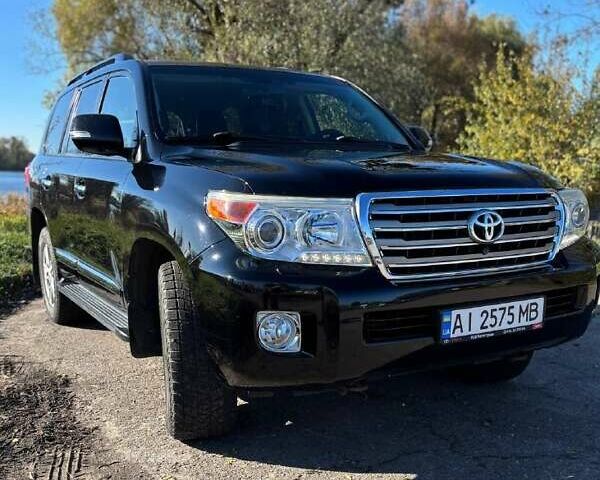 Черный Тойота Ленд Крузер, объемом двигателя 4.46 л и пробегом 129 тыс. км за 41000 $, фото 3 на Automoto.ua