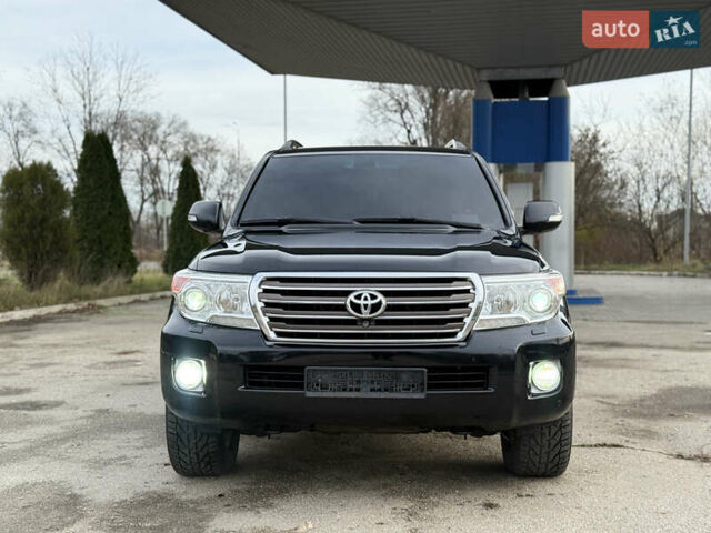 Черный Тойота Ленд Крузер, объемом двигателя 0 л и пробегом 219 тыс. км за 29600 $, фото 1 на Automoto.ua