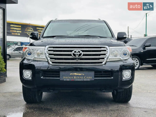 Черный Тойота Ленд Крузер, объемом двигателя 4.61 л и пробегом 197 тыс. км за 34500 $, фото 6 на Automoto.ua