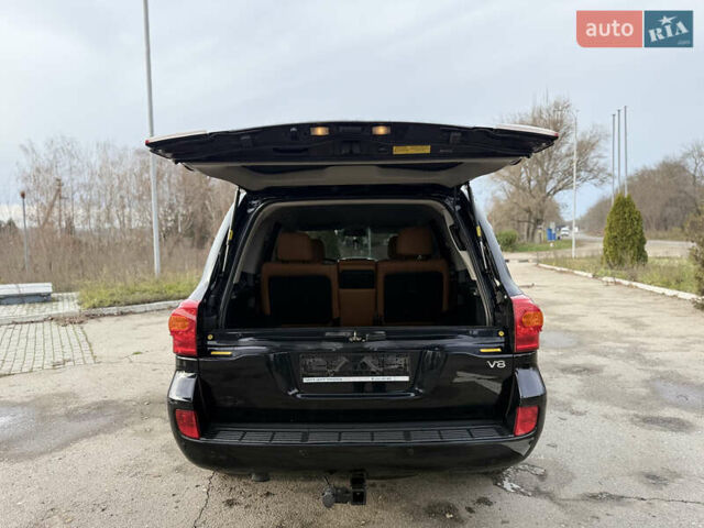 Черный Тойота Ленд Крузер, объемом двигателя 0 л и пробегом 219 тыс. км за 29600 $, фото 27 на Automoto.ua