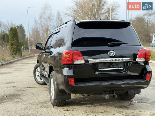 Черный Тойота Ленд Крузер, объемом двигателя 0 л и пробегом 219 тыс. км за 29600 $, фото 92 на Automoto.ua