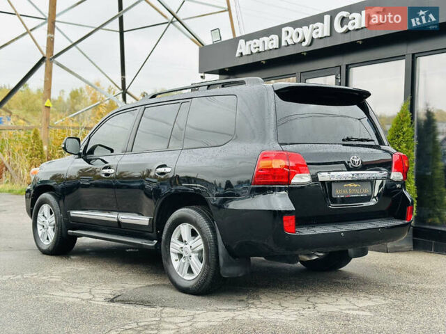 Черный Тойота Ленд Крузер, объемом двигателя 4.61 л и пробегом 197 тыс. км за 34500 $, фото 13 на Automoto.ua