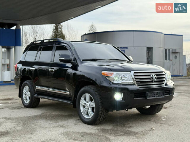 Черный Тойота Ленд Крузер, объемом двигателя 0 л и пробегом 219 тыс. км за 29600 $, фото 2 на Automoto.ua