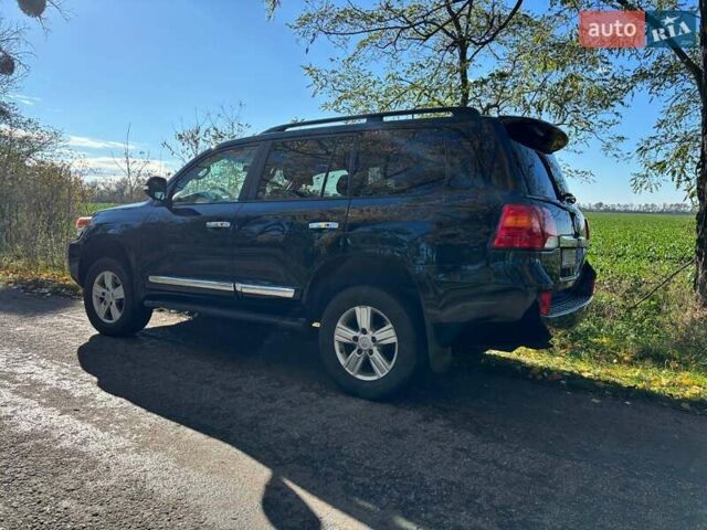 Черный Тойота Ленд Крузер, объемом двигателя 4.46 л и пробегом 129 тыс. км за 41000 $, фото 9 на Automoto.ua