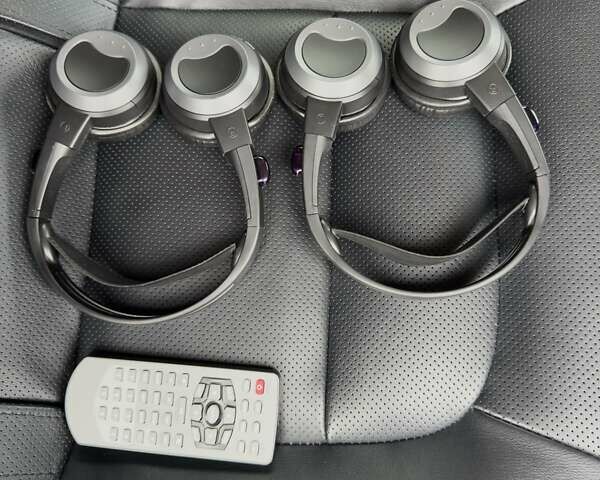 Черный Тойота Ленд Крузер, объемом двигателя 4.5 л и пробегом 130 тыс. км за 50000 $, фото 28 на Automoto.ua