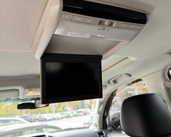 Черный Тойота Ленд Крузер, объемом двигателя 4.5 л и пробегом 130 тыс. км за 50000 $, фото 26 на Automoto.ua