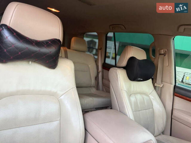 Черный Тойота Ленд Крузер, объемом двигателя 4.46 л и пробегом 256 тыс. км за 27500 $, фото 7 на Automoto.ua