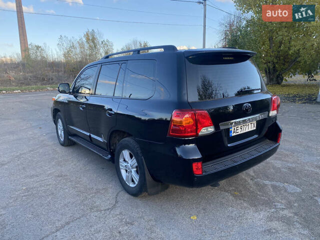Черный Тойота Ленд Крузер, объемом двигателя 4.5 л и пробегом 197 тыс. км за 31000 $, фото 7 на Automoto.ua