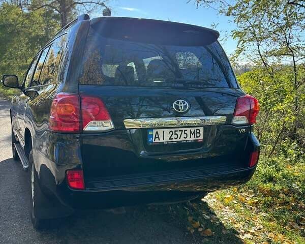 Черный Тойота Ленд Крузер, объемом двигателя 4.46 л и пробегом 129 тыс. км за 41000 $, фото 8 на Automoto.ua