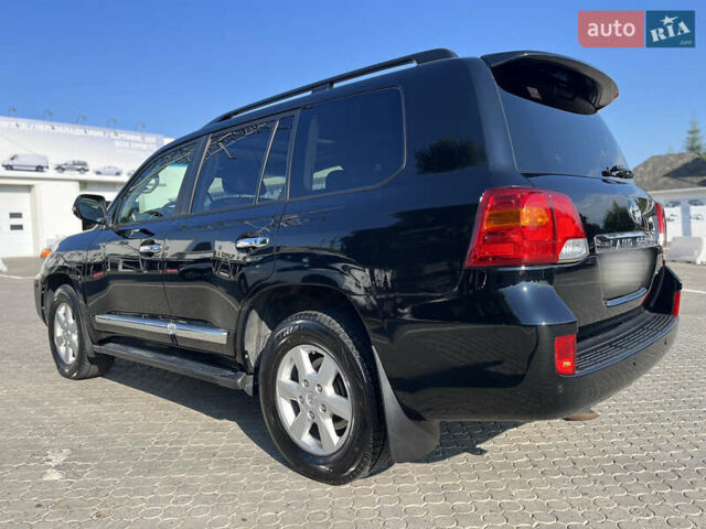 Черный Тойота Ленд Крузер, объемом двигателя 4.5 л и пробегом 60 тыс. км за 44000 $, фото 7 на Automoto.ua