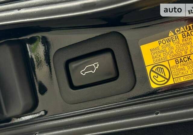 Черный Тойота Ленд Крузер, объемом двигателя 4.46 л и пробегом 268 тыс. км за 33900 $, фото 22 на Automoto.ua