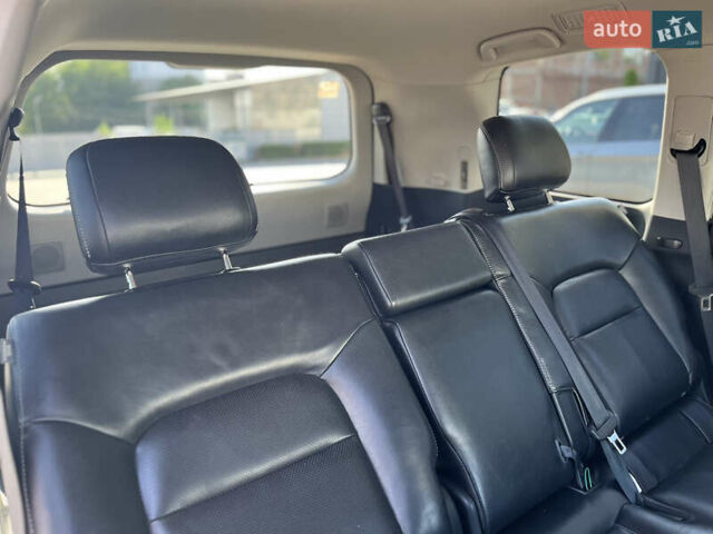 Черный Тойота Ленд Крузер, объемом двигателя 4.5 л и пробегом 60 тыс. км за 44000 $, фото 17 на Automoto.ua