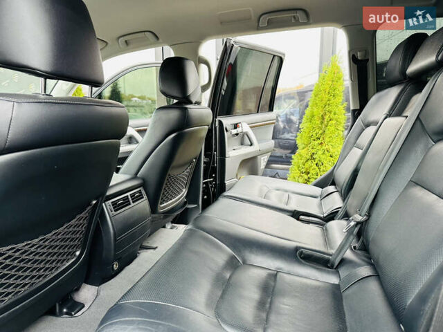 Черный Тойота Ленд Крузер, объемом двигателя 4.61 л и пробегом 197 тыс. км за 34500 $, фото 17 на Automoto.ua