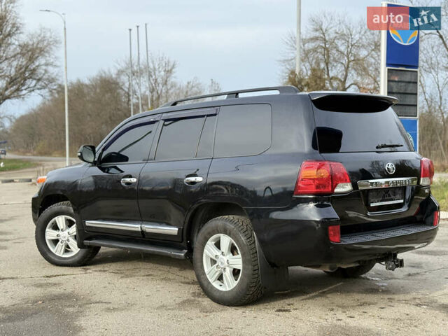 Черный Тойота Ленд Крузер, объемом двигателя 0 л и пробегом 219 тыс. км за 29600 $, фото 94 на Automoto.ua