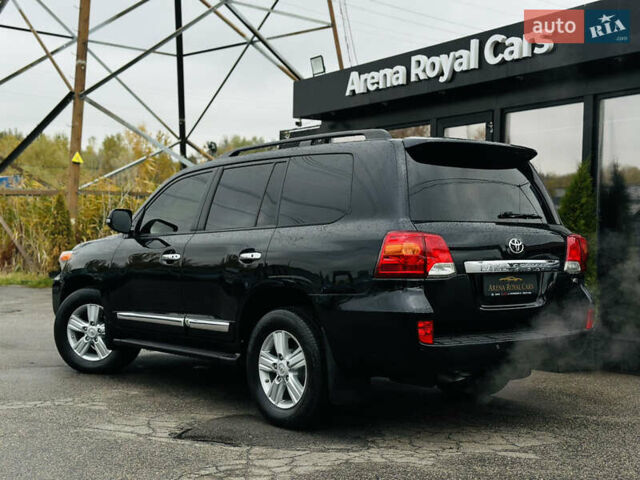 Черный Тойота Ленд Крузер, объемом двигателя 4.61 л и пробегом 197 тыс. км за 34500 $, фото 3 на Automoto.ua