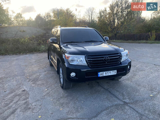 Черный Тойота Ленд Крузер, объемом двигателя 4.5 л и пробегом 197 тыс. км за 31000 $, фото 4 на Automoto.ua