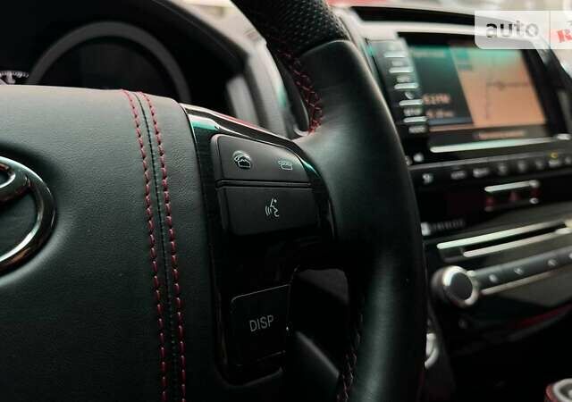 Черный Тойота Ленд Крузер, объемом двигателя 4.46 л и пробегом 268 тыс. км за 33900 $, фото 15 на Automoto.ua