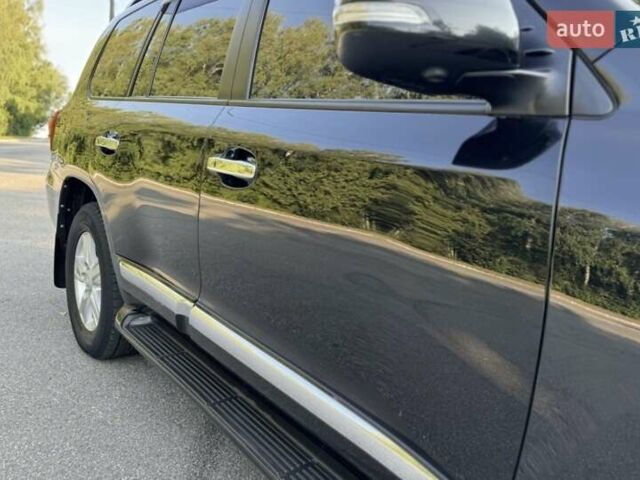 Чорний Тойота Ленд Крузер, об'ємом двигуна 4.5 л та пробігом 281 тис. км за 36000 $, фото 12 на Automoto.ua