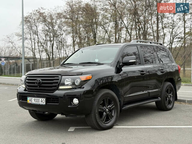 Черный Тойота Ленд Крузер, объемом двигателя 4.46 л и пробегом 160 тыс. км за 39700 $, фото 1 на Automoto.ua
