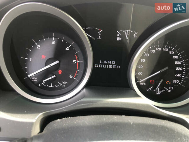Чорний Тойота Ленд Крузер, об'ємом двигуна 4.5 л та пробігом 157 тис. км за 37500 $, фото 14 на Automoto.ua