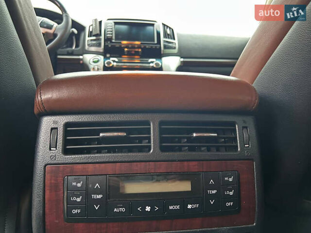 Черный Тойота Ленд Крузер, объемом двигателя 4.7 л и пробегом 270 тыс. км за 31900 $, фото 6 на Automoto.ua
