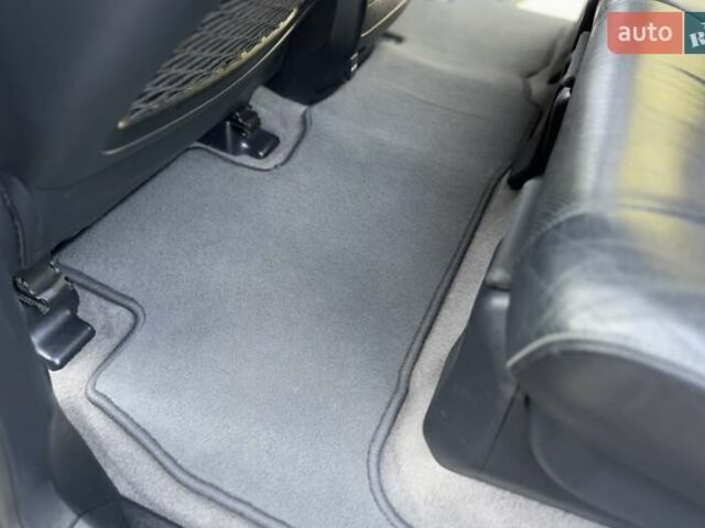 Чорний Тойота Ленд Крузер, об'ємом двигуна 4.5 л та пробігом 281 тис. км за 36000 $, фото 31 на Automoto.ua