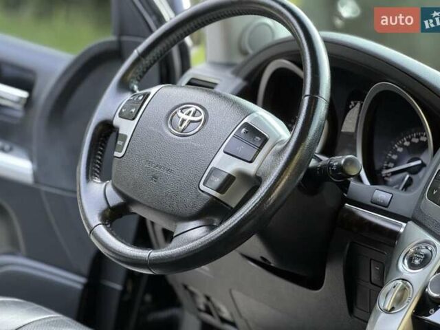 Чорний Тойота Ленд Крузер, об'ємом двигуна 4.5 л та пробігом 281 тис. км за 36000 $, фото 20 на Automoto.ua