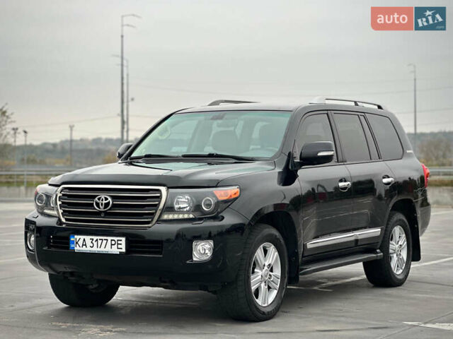 Черный Тойота Ленд Крузер, объемом двигателя 4.46 л и пробегом 350 тыс. км за 34800 $, фото 31 на Automoto.ua