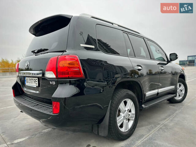 Черный Тойота Ленд Крузер, объемом двигателя 4.46 л и пробегом 350 тыс. км за 34800 $, фото 15 на Automoto.ua