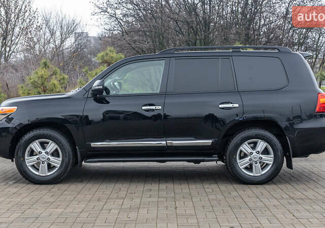 Черный Тойота Ленд Крузер, объемом двигателя 4.46 л и пробегом 93 тыс. км за 40000 $, фото 5 на Automoto.ua