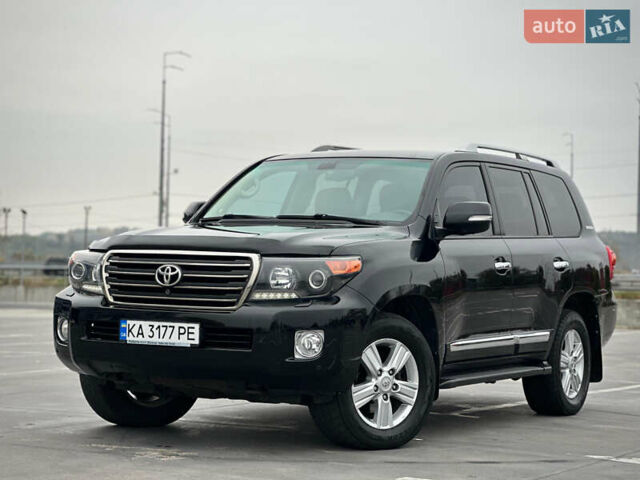 Черный Тойота Ленд Крузер, объемом двигателя 4.46 л и пробегом 350 тыс. км за 34800 $, фото 1 на Automoto.ua