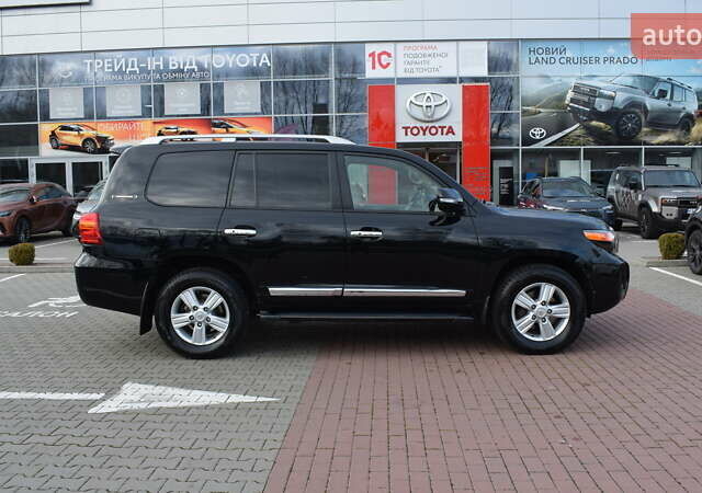 Черный Тойота Ленд Крузер, объемом двигателя 4.46 л и пробегом 155 тыс. км за 37600 $, фото 15 на Automoto.ua