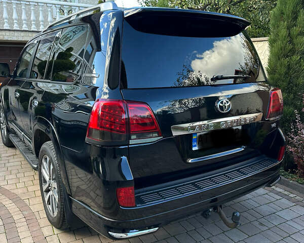 Черный Тойота Ленд Крузер, объемом двигателя 0 л и пробегом 269 тыс. км за 42000 $, фото 5 на Automoto.ua