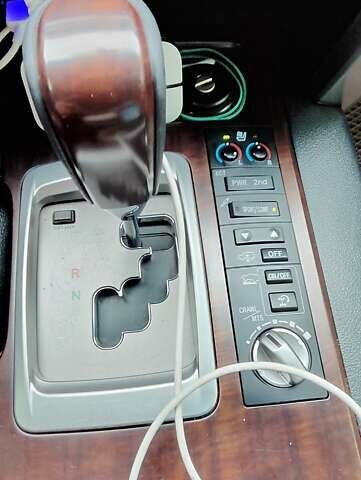 Черный Тойота Ленд Крузер, объемом двигателя 4.5 л и пробегом 175 тыс. км за 39000 $, фото 35 на Automoto.ua