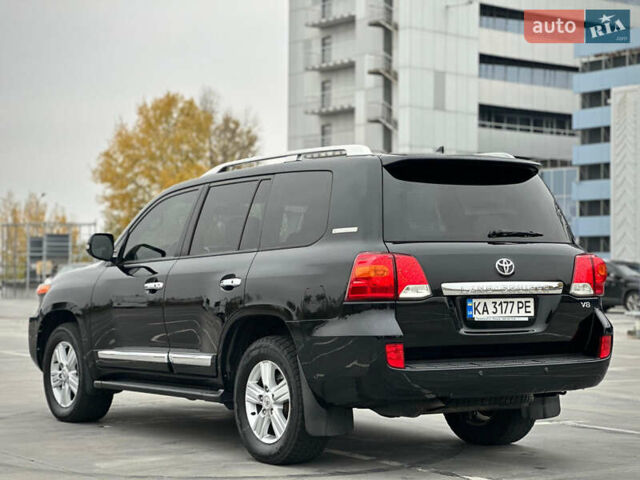 Черный Тойота Ленд Крузер, объемом двигателя 4.46 л и пробегом 350 тыс. км за 34800 $, фото 23 на Automoto.ua