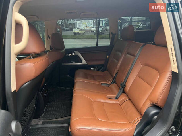 Черный Тойота Ленд Крузер, объемом двигателя 4.7 л и пробегом 270 тыс. км за 31900 $, фото 5 на Automoto.ua