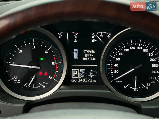 Черный Тойота Ленд Крузер, объемом двигателя 4.46 л и пробегом 350 тыс. км за 34800 $, фото 80 на Automoto.ua