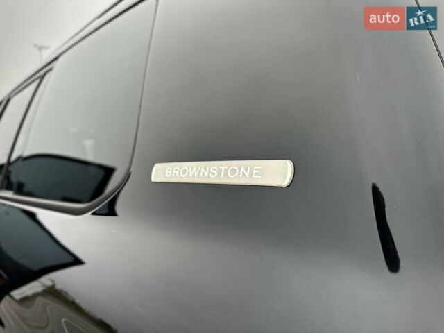 Черный Тойота Ленд Крузер, объемом двигателя 4.46 л и пробегом 350 тыс. км за 34800 $, фото 89 на Automoto.ua