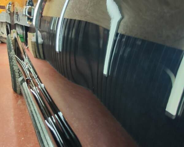 Черный Тойота Ленд Крузер, объемом двигателя 4.5 л и пробегом 175 тыс. км за 39000 $, фото 11 на Automoto.ua