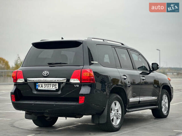 Черный Тойота Ленд Крузер, объемом двигателя 4.46 л и пробегом 350 тыс. км за 34800 $, фото 27 на Automoto.ua