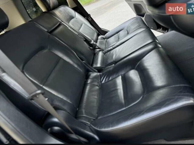Чорний Тойота Ленд Крузер, об'ємом двигуна 4.5 л та пробігом 281 тис. км за 36000 $, фото 19 на Automoto.ua