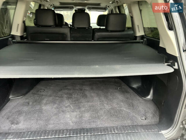 Черный Тойота Ленд Крузер, объемом двигателя 4.5 л и пробегом 239 тыс. км за 46900 $, фото 109 на Automoto.ua