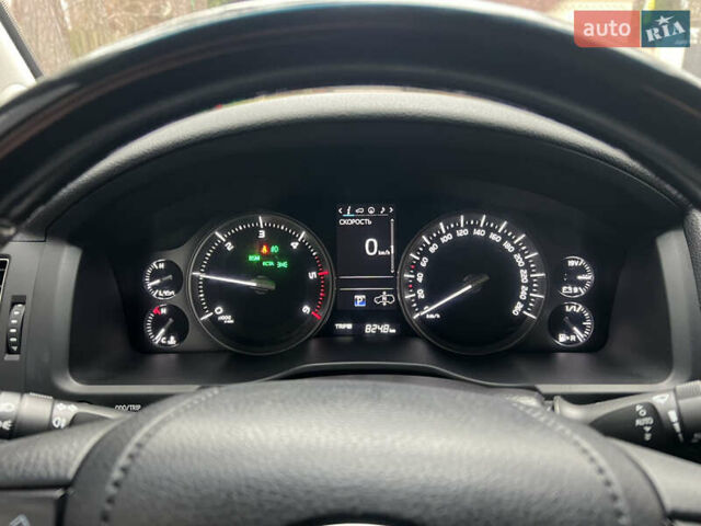 Черный Тойота Ленд Крузер, объемом двигателя 4.5 л и пробегом 239 тыс. км за 46900 $, фото 116 на Automoto.ua