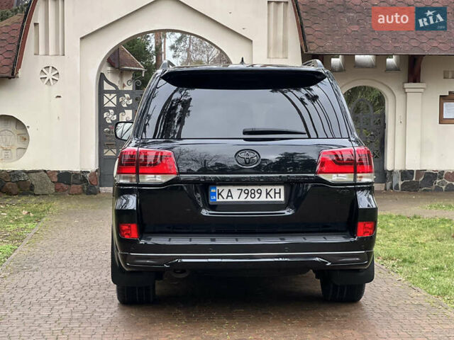 Черный Тойота Ленд Крузер, объемом двигателя 4.5 л и пробегом 239 тыс. км за 46900 $, фото 20 на Automoto.ua
