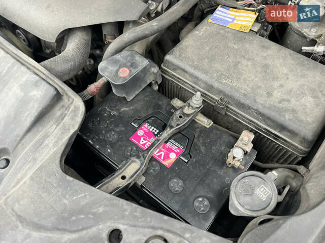 Черный Тойота Ленд Крузер, объемом двигателя 4.5 л и пробегом 239 тыс. км за 46900 $, фото 119 на Automoto.ua