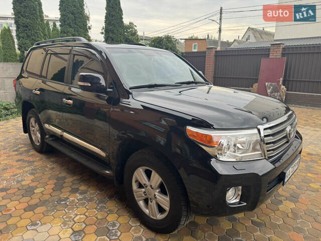 Черный Тойота Ленд Крузер, объемом двигателя 4.5 л и пробегом 117 тыс. км за 45000 $, фото 2 на Automoto.ua