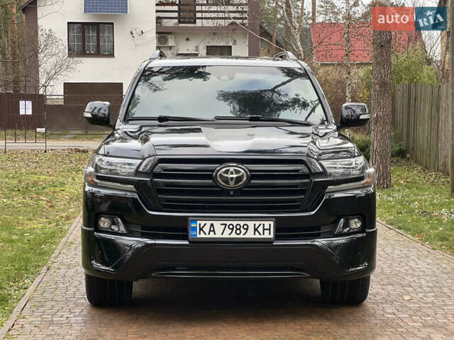 Черный Тойота Ленд Крузер, объемом двигателя 4.5 л и пробегом 239 тыс. км за 46900 $, фото 14 на Automoto.ua