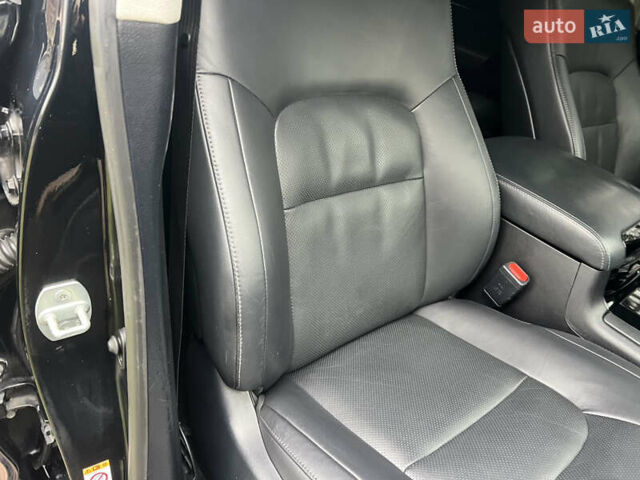 Черный Тойота Ленд Крузер, объемом двигателя 4.5 л и пробегом 239 тыс. км за 46900 $, фото 100 на Automoto.ua