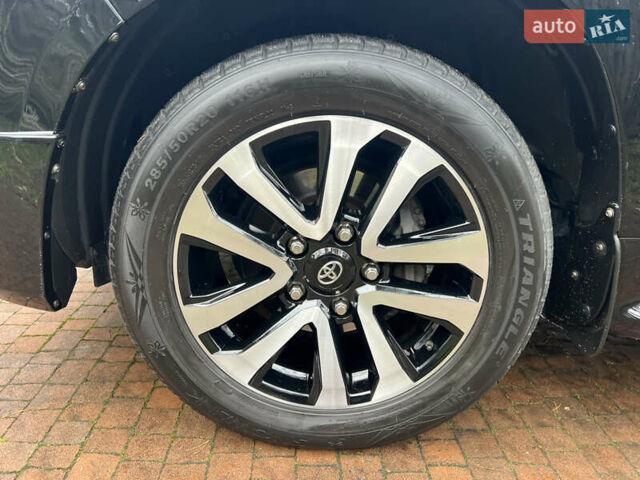 Черный Тойота Ленд Крузер, объемом двигателя 4.5 л и пробегом 239 тыс. км за 46900 $, фото 38 на Automoto.ua