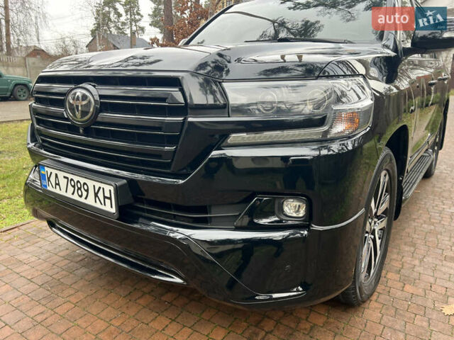 Черный Тойота Ленд Крузер, объемом двигателя 4.5 л и пробегом 239 тыс. км за 46900 $, фото 36 на Automoto.ua